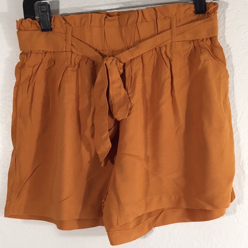 Charlotte Russe Rayon Shorts Brown Pull On NWT - Picture 1 of 5